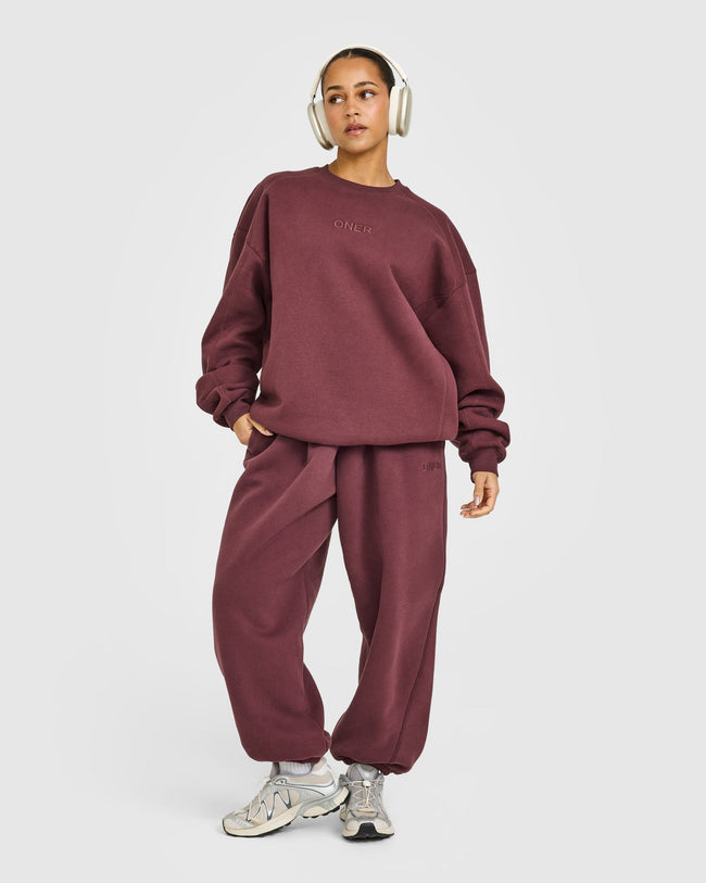 OAXMIA_FOUNDATIONS_OVERSIZED_CREW_NECK_PIPING_VELVETMOCHA_251027_PDP_1440x1800_03_650x.jpg
