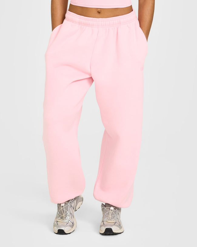 OAXMIA_FOUNDATIONS_OVERSIZED_CUFFED_JOGGERS_PIPING_CHERRYBLOSSOMPINK_251027_PDP_1440x1800_01_650x.jpg