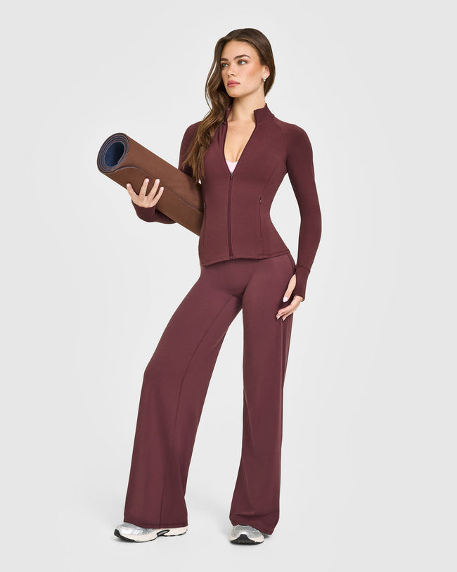OAXMIA_SOFTMOTION_JACKET_VELVETMOCHA_251001_PDP_1440x1800_03_650x.jpg