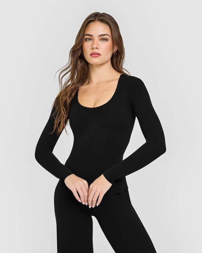 OAXMIA_SOFTMOTION_SCOOP_NECK_LONG_SLEEVE_TOP_BUILT_IN_BRA_SHELF_BLACK_251001_PDP_1440x1800_01_650x.jpg
