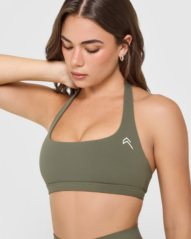 OA_X_BRENDA_EASYLIFT_HALTER_MINIMAL_BRALETTE_ALPINEGREEN_250805_PDP_1440x1800_04_650x.jpg