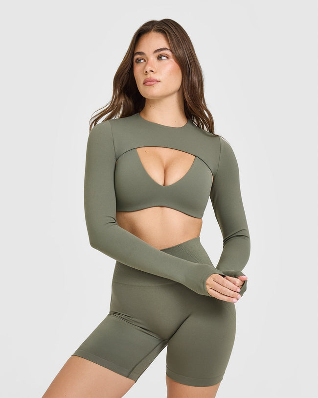 OA_X_BRENDA_SOFTMOTION_SHRUG_COVER_ALPINEGREEN_250805_PDP_1440x1800_01_650x.jpg