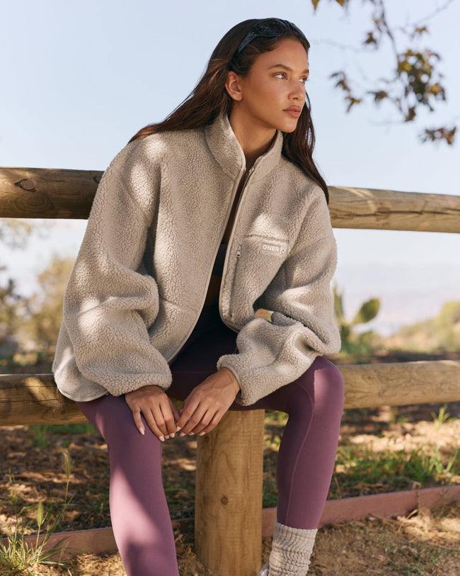 OUTDOOR_ACTIVE_REST_DAY_FLEECE_JACKET_CHEST_POCKET_SAND_250828_PDP_1440x1800_02_8d617ffd-12af-45e8-b5b1-bc1e526424bb_650x.jpg