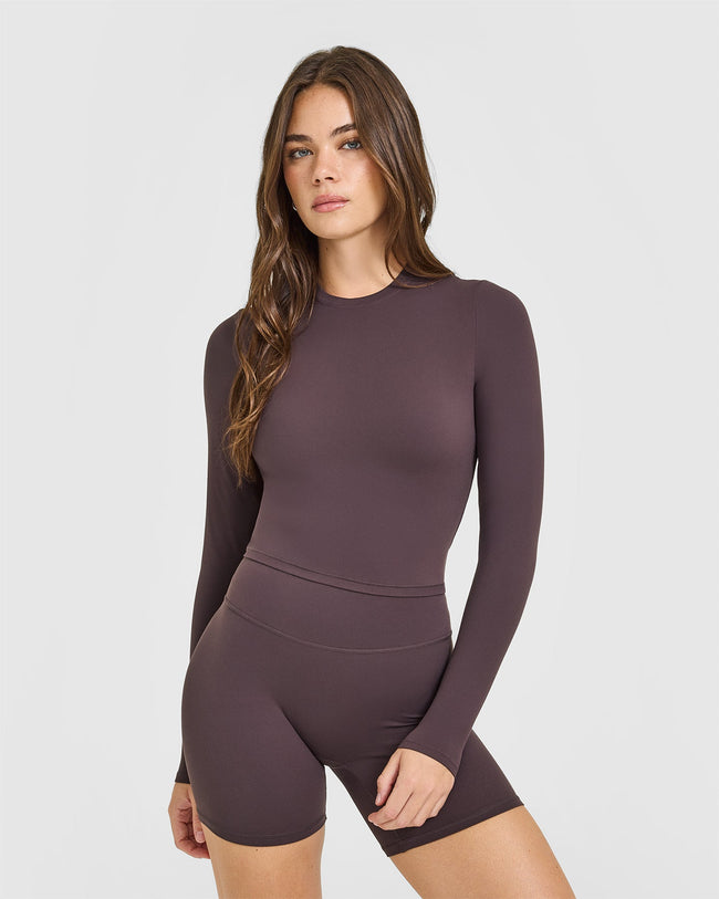 OUTDOOR_ACTIVE_REST_DAY_SOFTMOTION_LONG_SLEEVE_TOP_UMBERBROWN_250826_PDP_1440x1800_01_d2eedb52-48b6-4279-a325-4b82aa0210ab_650x.jpg