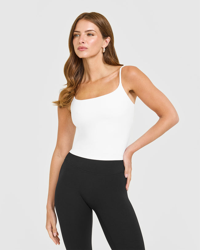 PAUSE_RECHARGE_SOFTMOTION_STRAPPY_MID_VEST_WHITE_250702_PDP_1440x1800_01_650x.jpg