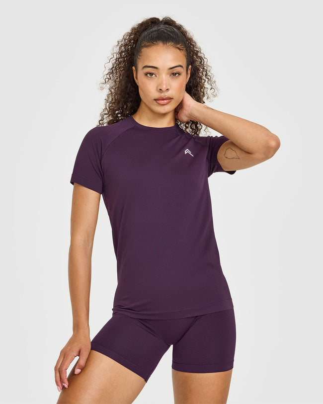 Q3COLOURINJECTION_GO_TO_SEAMLESS_LOOSE_TOP_BLACKBERRYPURPLE_250619_PDP_1440x1800_01_650x.jpg