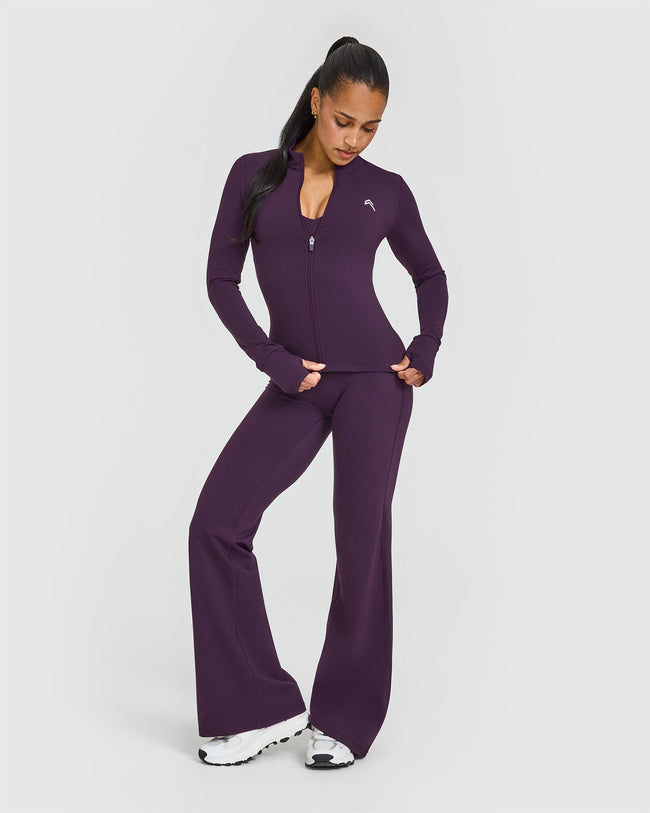 Q3COLOURINJECTION_UNIFIED_JACKET_BLACKBERRYPURPLE_250618_PDP_1440x1800_03_650x.jpg