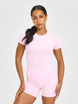 GO TO SEAMLESS FITTED TOP