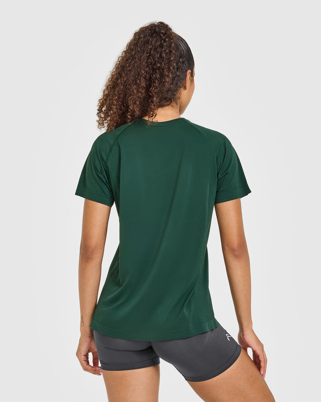 RESHOOT_GO_TO_SEAMLESS_LOOSE_TOP_RACINGGREEN_250714_PDP_1440x1800_02_650x.jpg
