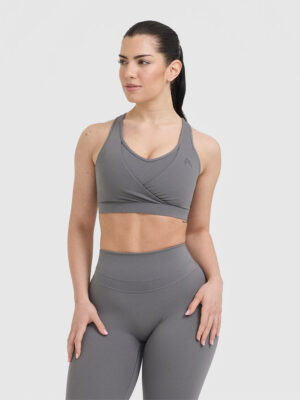 UNIFIED LAYERED SPORTS BRA