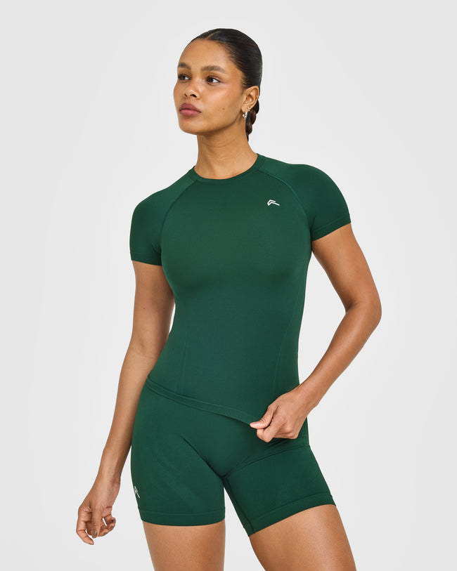 WINTER_SEASONAL_GO_TO_SEAMLESS_FITTED_TOP_DARKRACINGGREEN_250916_PDP_1440x1800_01_f57410b6-4f97-4dc6-a696-bd652bf6ca19_650x.jpg