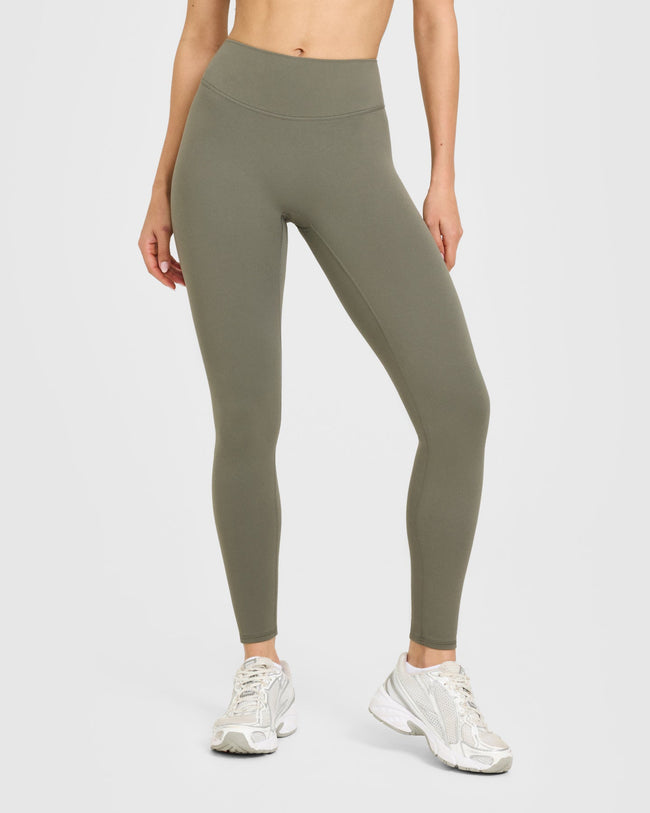 WINTER_SEASONAL_SOFTMOTION_HIGH_WAISTED_LEGGINGS_ALPINEGREEN_251006_PDP_1440x1800_01_ba1cff5e-3286-41e9-a7cc-21a1555e5c56_650x.jpg