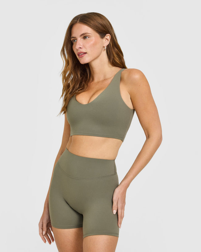 WINTER_SEASONAL_SOFTMOTION_LONGLINE_SPORTS_BRA_ALPINEGREEN_250915_PDP_1440x1800_01_c0ef9517-4fc6-4e61-8d7f-8c0f270368d8_650x.jpg
