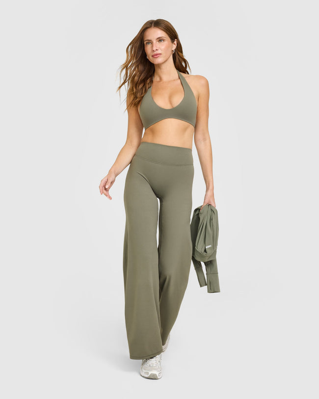 WINTER_SEASONAL_SOFTMOTION_MINIMAL_HALTER_NECK_BRALETTE_ALPINEGREEN_250915_PDP_1440x1800_03_36bd6da7-5a00-4a2d-bf59-cee409507d4c_650x.jpg